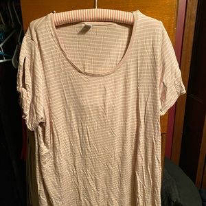 Pink striped shirt sleeve top, size XL